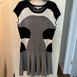 Diane Von Furstenberg Knit Graphic Patterned Mini Dress
